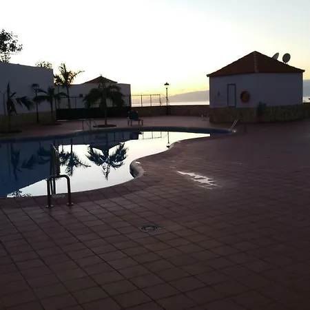 Casa Vista Y Jardin En Costa Adeje Ferienhaus *